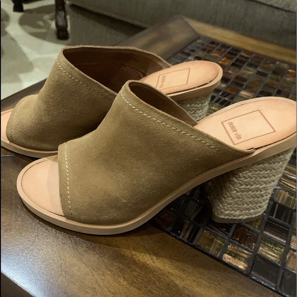 New! Never worn Dolce Vita shoes